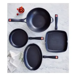 BEKA Energy 28 x 28 cm - patelnia grillowa nieprzywierająca