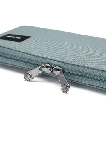 Pacsafe RFIDsafe Continental Anti-theft Wallet - свежая мята