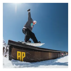 Deska snowboardowa męska Bataleon Disaster