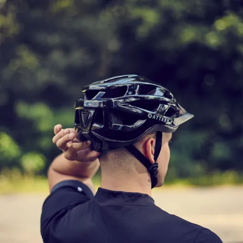 Kask rowerowy ATTABO Firez czarny