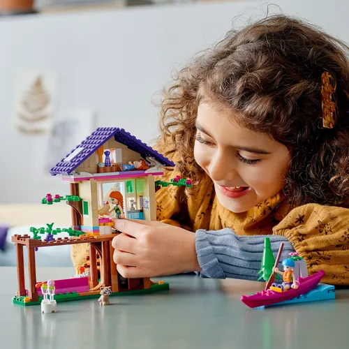 LEGO Friends Leśny domek 41679