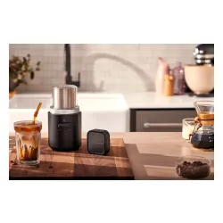 Młynek do kawy KitchenAid Go 5KBGR100BM
