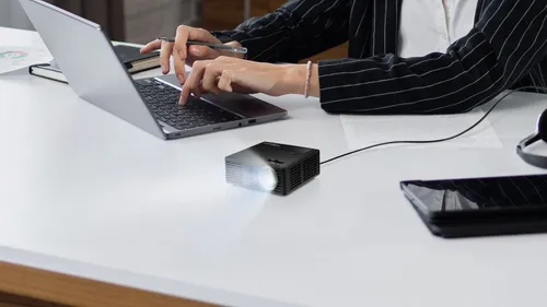 Projektor OPTOMA ML750i WXGA (1280 x 800), 700 ANSI lumen