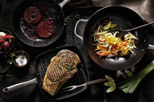 SKOTTSBERG Cast Iron 34 cm - patelnia / wok żeliwny na ognisko nieprzywierający