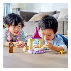 LEGO 10960 DUPLO Sala balowa Belli