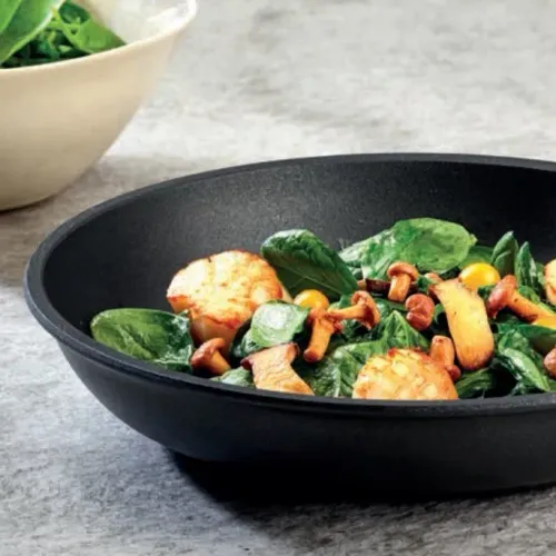 DE BUYER Choc Extreme Normal 32 cm czarna - patelnia nieprzywierająca