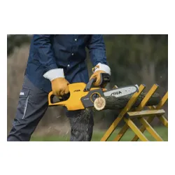 Piła łańcuchowa akumulatorowa STIGA CS 20V 100e 4Ah