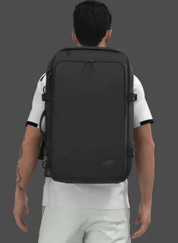 Rucsac de mână CabinZero ADV Pro 42 l - negru absolut
