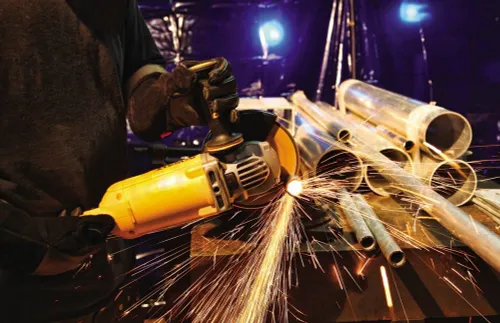 DeWalt Açılı Taşlama Makinesi DWE496