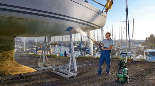 Bosch AdvancedAquatak 140 yüksek basınçlı yıkama makinesi