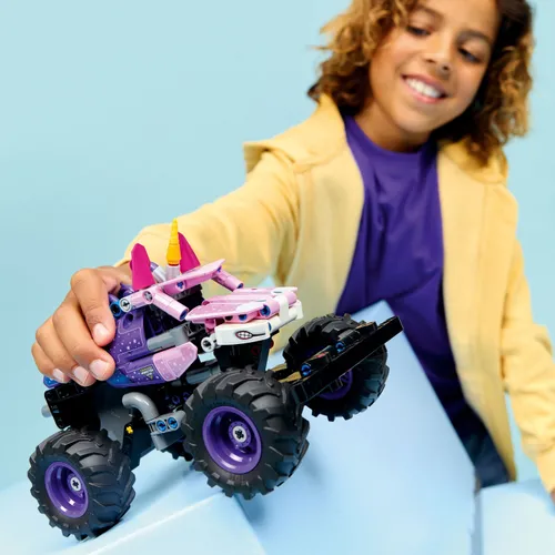 KLOCKI LEGO TECHNIC 42220 Monster Jam Sparkle Smash, zestaw klocków +7 lat