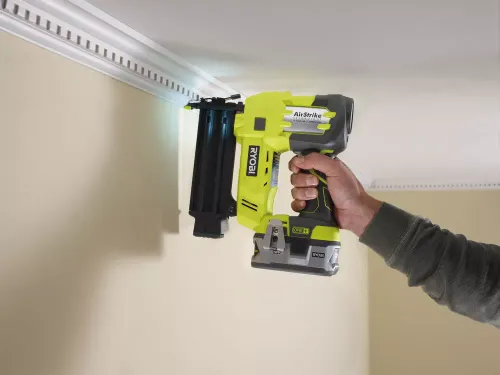 RYOBI R18N18G-120S (+ 2AH pil + şarj cihazı )