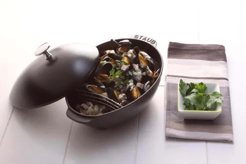 STAUB Moules 2 l - garnek do muli żeliwny z pokrywką