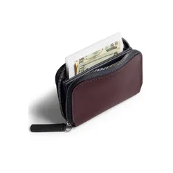 Кожаный кошелек унисекс Bellroy Folio Mini - глубокий сливовый