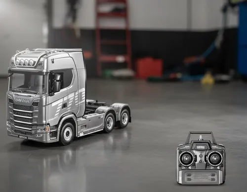 Zdalnie sterowany samochód COIL ciężarówka SCANIA 770S TIR RC 1:10 na pilota srebrna