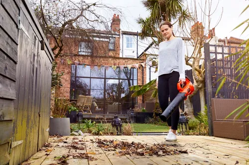 Dmuchawa do liści akumulatorowa BLACK&DECKER 18V BCBL200L-QW 2,0AH