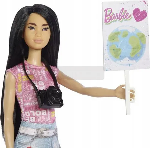 Lalka Barbie Kolekcjonerska ECO Leadership Team zestaw 4 lalek HCN25