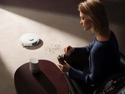Robot sprzątający Dreame D20 Pro Plus Funkcja mopowania Stacja oczyszczająca Tworzenie mapy pomieszczenia Biały