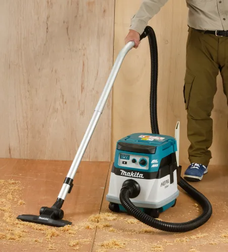 Промышленный пылесос Makita DVC867LZX4