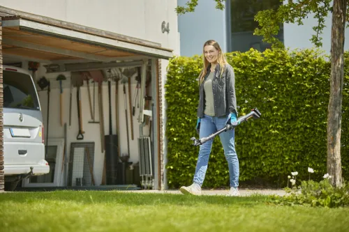 Nożyce akumulatorowe do gałęzi GARDENA EasyCut 110/18V P4A (z akumulatorem) 14772-20
