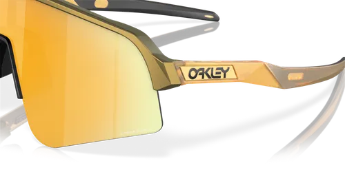 Солнцезащитные очки Oakley Sutro Lite Sweep PRIZM 24K