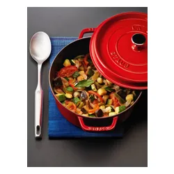 STAUB La Cocotte 3,8 l czerwony - garnek żeliwny z pokrywką