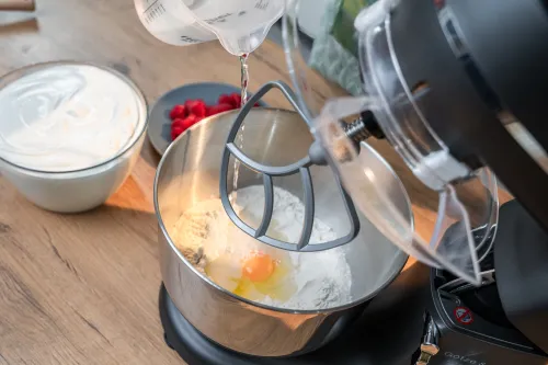 Robot kuchenny planetarny GÖTZE & JENSEN SB400K z panelem dotykowym, timerem i funkcją pulse