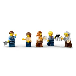 LEGO City 60511 Retro pociąg z lokomotywą parową, zestaw klocków 7+