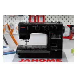 Maszyna do szycia JANOME HD523 Czarny