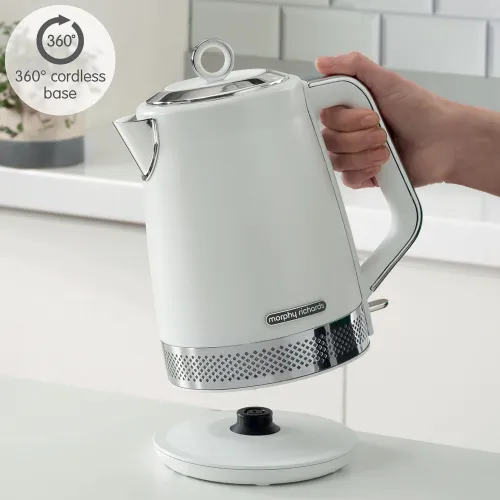 Электрический чайник MORPHY RICHARDS Illumination белый