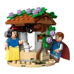 LEGO Disney 43242 Хижина Белоснежки и семи гномов