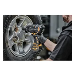 Klucz udarowy DEWALT DCF900P2G