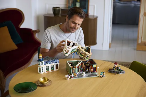 LEGO 11371 Icons Ulica handlowa