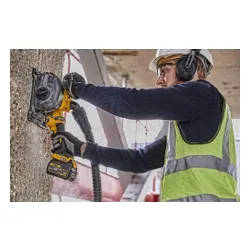 Штроборез (бороздодел) DeWalt FLEXVOLT DCG200T2