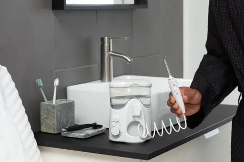 Irygator stacjonarny WATERPIK WF-150 Ultra Plus + 6 Końcówek