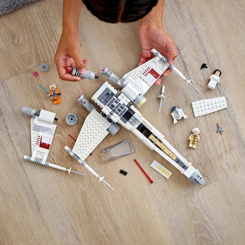 Конструктор Lego Star Wars истребитель X-Wing Люка Скайуокера (75301)