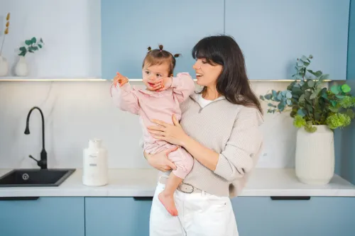 Blender dla dzieci Momini KiddoChef 10w1