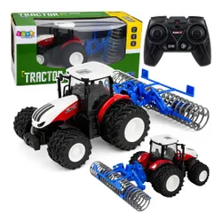 Zdalnie sterowany traktor z wałem rolniczym światła
