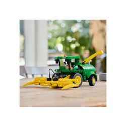 Конструктор LEGO Technic 42168 John Deere 9700 Forage Harvester