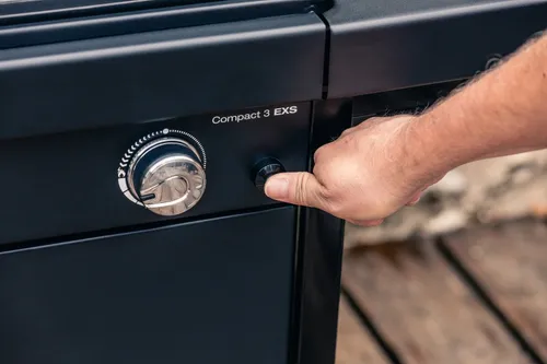Grill gazowy CAMPINGAZ Compact 3 EXS 7.5 + 2.1 kW 61 x 35 cm