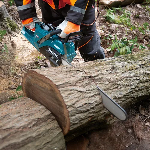 Pilarka łańcuchowa Makita XGT UC030GE102 1x8.0Ah