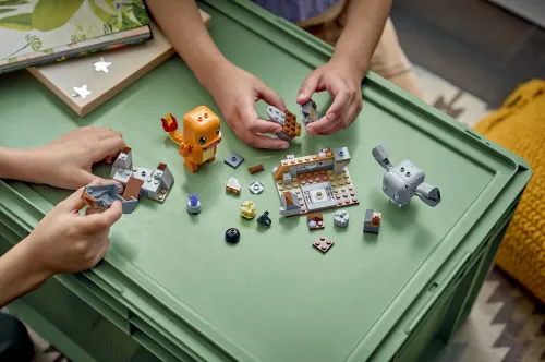 LEGO 72157 Pokémon SMART Play Charmander i Geodude — starcie w jaskini
