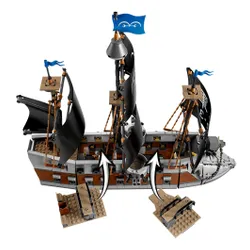 LEGO ONE PIECE 75646 Okręt Garpa, zestaw klocków 9+