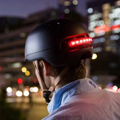 Kask LIVALL C20 Czarny z lampką (rozmiar L)