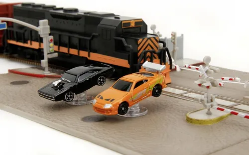Zestaw pojazdów JADA TOYS Szybcy i wściekli Nano Wyścig z pociągiem 9334915314R00