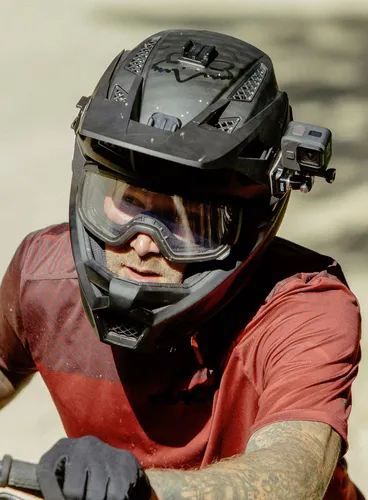Uchwyt GoPro Helmet Front Side Mount