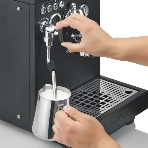 Ekspres kolbowy Graef Batessa ES1202