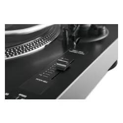 Gramofon TechniSat TECHNIPLAYER LP 300 Manualny Napęd bezpośredni Przedwzmacniacz Czarny