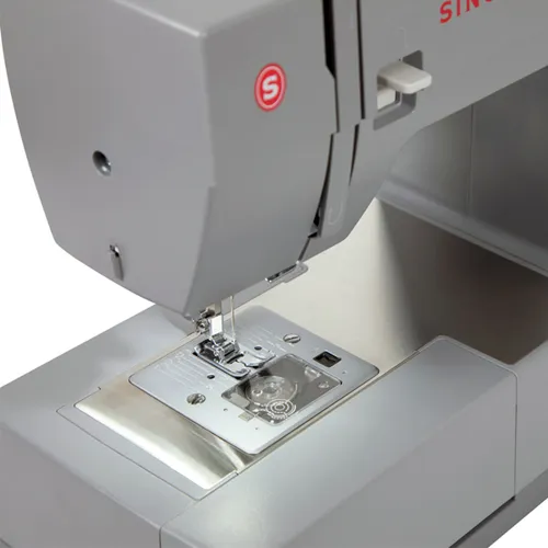 Maszyna do szycia Singer Heavy Duty 4432