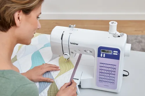Maszyna do szycia Brother FS70WTX